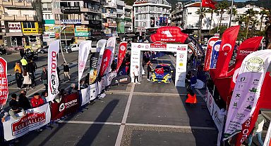 Türkiye’nin ilk engelli kadın ralli pilotu Keskin, Osmangazi Belediye Başkanı Aydın'ı ziyaret etti
