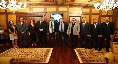 Tuzla Belediyesi ile Filistin'in El-Halil Belediyesi'nden kardeş şehir protokolü