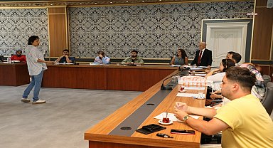 Yunusemre Belediyesi, iş arayanlarla işverenleri buluşturuyor