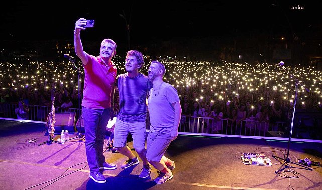 38. Dikili Kültür, Demokrasi ve Emek Festivali, Zafer Bayramı coşkusuyla sona erdi