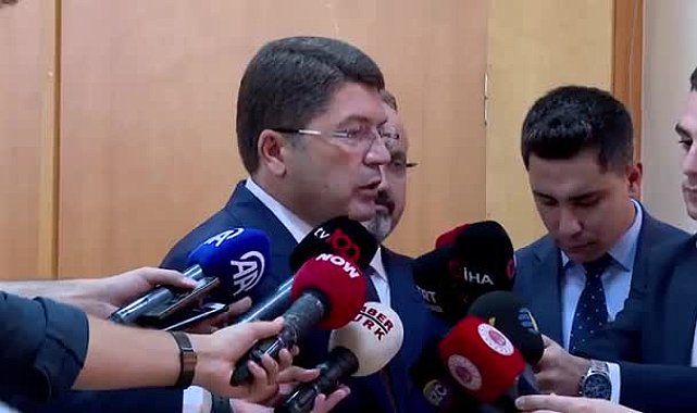 Adalet Bakanı, Instagram'ın hangi ''katalog suç'' nedeniyle kapatıldığına yanıt vermedi