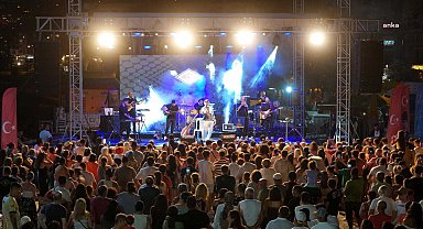 Aydın Büyükşehir'den Kuşadası'nda yaz konseri