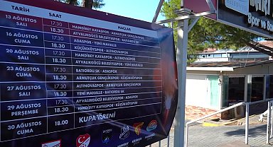 Ayvalık Belediye Başkanı Ergin, 30 Ağustos Atatürk Kupası Futbol Turnuvası'na katıldı