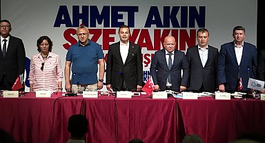 Balıkesir Büyükşehir Belediye Başkanı Akın, Susurluk’ta vatandaşlarla bir araya geldi