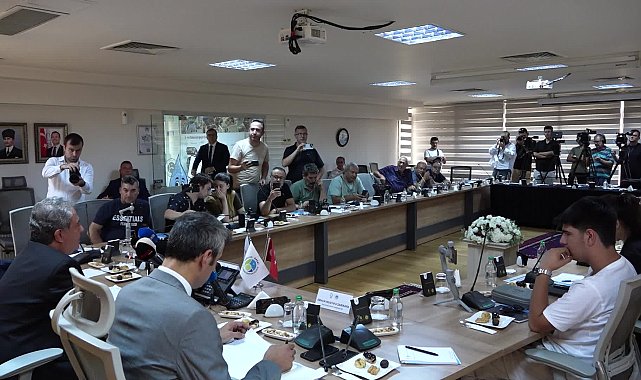 Balıkesir Büyükşehir'e bağlı BASKİ, Ayvalık'ın su sorunu için kalıcı çözümler üretecek