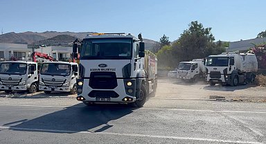 Bodrum Belediyesi’nin temizlik seferberliği Gümüşlük’te devam ediyor 