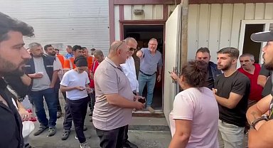CarrefourSA deposunda taşeron firmada çalışan işyeri temsilcileri işten çıkarıldı: İşçiler eylemde