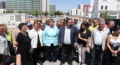 CHP Malatya İl Örgütü'nden aynı hastanenin adının değiştirilerek üçüncü kez açılış hazırlığına protesto 