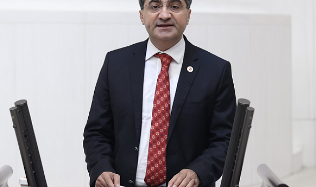 DEVA Partili Ekmen’den Bakan Yerlikaya'ya Sinan Ateş sorusu