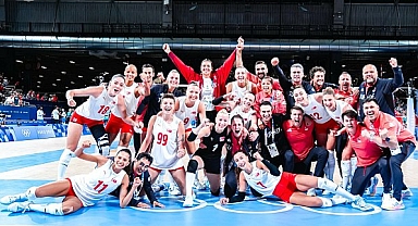 Filenin Sultanları, İtalya-Sırbistan maçının galibiyle yarı finalde oynayacak