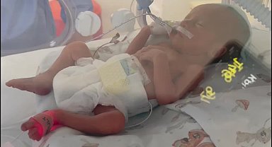Hastanede kaynar su borusu patlaması sonrasında ölen bebeğin ailesi isyan ediyor: ''Kimse sorumluluğu kabul etmiyor''