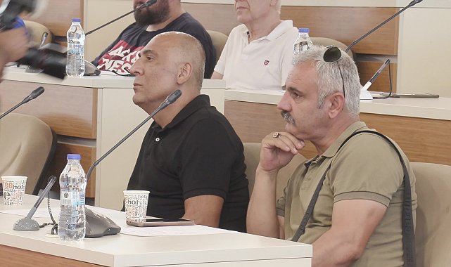İzmir Bayraklı Belediye Başkanı Önal,
