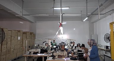 İzmir Büyükşehir Belediyesi Meslek Fabrikası kadınlara ve gençlere iş kapılarını aralıyor