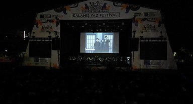 Kadıköy Belediyesi'nin düzenlediği Uluslararası Kalamış Yaz Festivali başladı