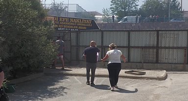 Karşıyaka'da yangın devam ediyor, hayvan barınağı tahliye edildi 
