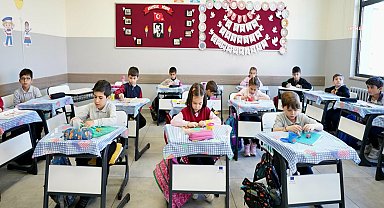 MEB, ilkokul ve ortaokul birinci sınıf şubelerini e-Okul üzerinden otomatik belirleyecek