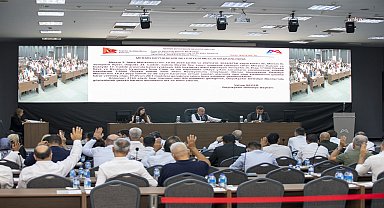 Mersin Büyükşehir Belediye Meclisi'nin Ağustos Ayı 1. Birleşimi gerçekleştirildi