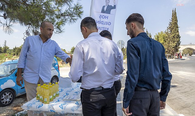 Mersin Büyükşehir Belediyesi, şehre yeni gelen üniversite öğrencilerini yalnız bırakmadı