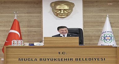 Muğla Büyükşehir Belediye Başkanı Aras: “Belediyeler ya SGK’ya borç ödeyecek ya personele maaş ödeyecek”