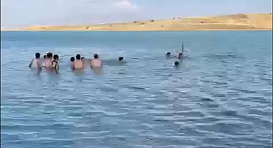 Muş Valiliği acı haberi duyurdu: Gölette hayatını kaybedenlerin 4’ü aynı aileden