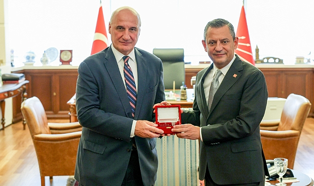 Özgür Özel, Yunanistan Büyükelçisi Bizakis ile bir araya geldi