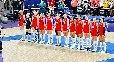 Paris 2024 Olimpiyatları'nda Filenin Sultanları yarı finalde İtalya'ya yenildi