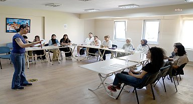 Tepebaşı Belediyesi'nin yaz dönemi kursları devam ediyor