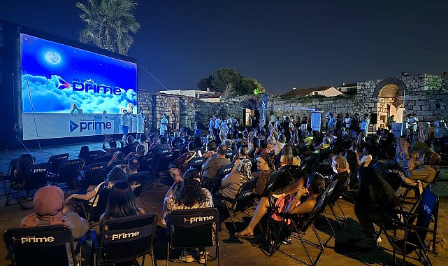 Türk Telekom Prime ile açık hava sinema keyfi, tatil beldelerine renk kattı