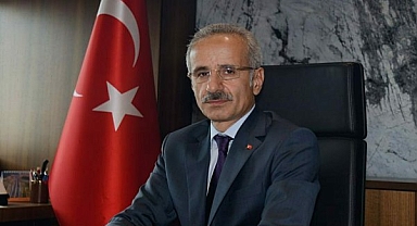 Ulaştırma ve Altyapı Bakanı Uraloğlu, bugün Instagram yetkilileriyle bir araya gelecek