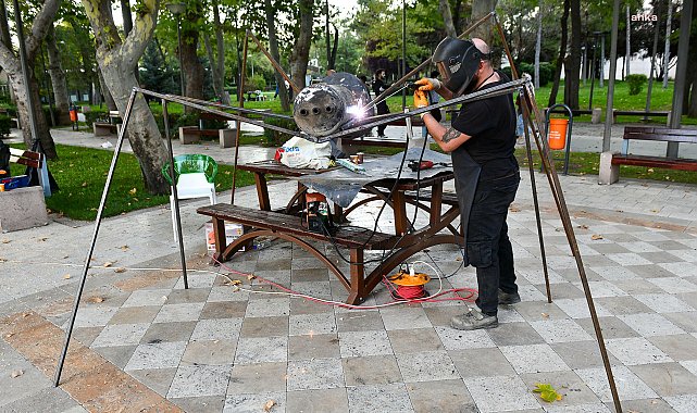 Ankara Büyükşehir Belediyesi'nin düzenlediği “Gençlik Parkı Sanat Günleri” devam ediyor