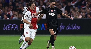 Beşiktaş, Ajax'a deplasmanda 4-0 mağlup oldu