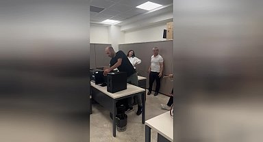 Beyoğlu Belediyesi'nin Ek Hizmet Binasına Girişler Engellendi