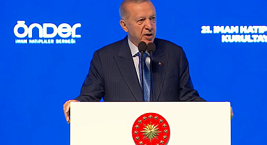 Cumhurbaşkanı Erdoğan: ''Bu kılıçları kime çekiyorsunuz? Bunlar da temizlenecek''