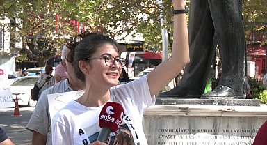 Depremzede Döne Kaya: ''Adaletin kıvılcımı ilk defa dün atıldı, bugünden itibaren bu kıvılcımı daha da büyütmek zorundayız