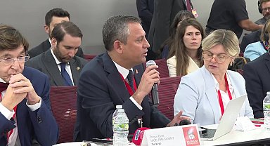 Özgür Özel'den Kıbrıs Barış Harekatı'na 