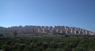 Selçuk'ta TOKİ konutlarında rant iddiası… 