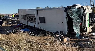 Aksaray- Ankara kara yolunda trafik kazası...7 kişinin hayatını kaybetti