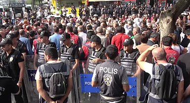 Diyarbakır'da miting krizi sürüyor… Polis ile DEM partiler arasında arbede yaşandı
