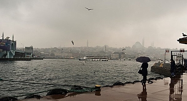 AKOM'dan İstanbul için fırtına ve kuvvetli yağış uyarısı