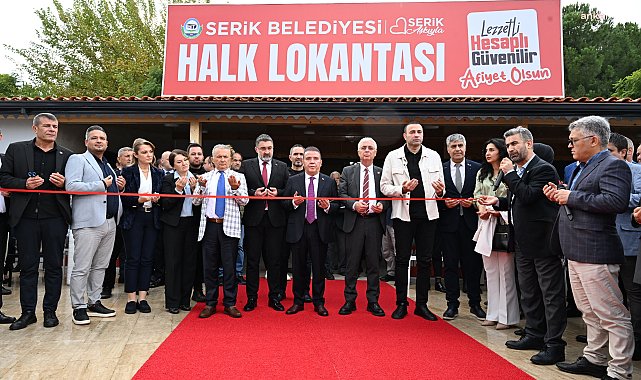 Antalya Büyükşehir Belediye Başkanı Böcek, Serik'te 'Halk Lokantası' açılışına katıldı
