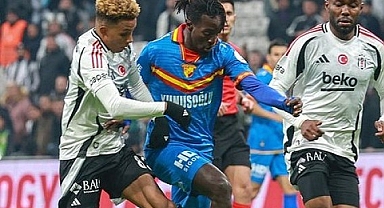 Beşiktaş sahasında Göztepe'ye 4-2 mağlup oldu