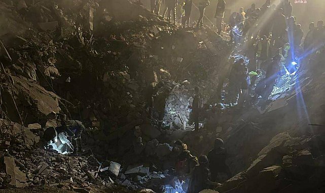 Beyrut'un merkezindeki binayı hedef alan İsrail hava saldırısında en az dört kişinin öldüğü, 30’dan fazla kişinin yaralandığı bildirildi