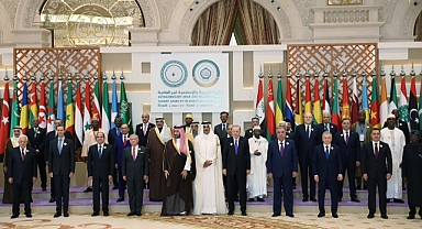 Cumhurbaşkanı Erdoğan ile Beşar Esad aynı fotoğrafta 