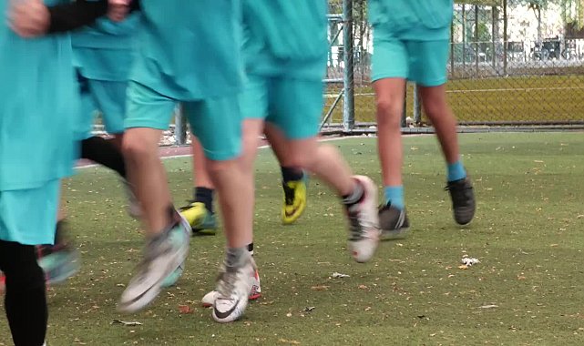 Esenyurtlu çocuklar, Kış Spor Okulları’nda kendilerini geliştiriyor