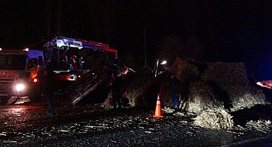 Malatya'da kazaya müdahale eden polislere TIR çarptı: 1 polis şehit oldu, 1 polis yaralandı
