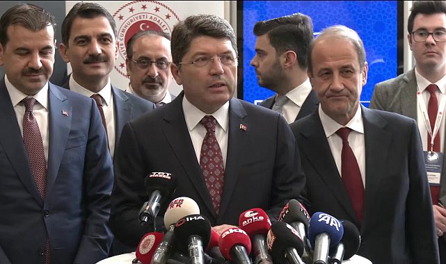 MHP'den 3 milletvekilinin istifa etmesi...Adalet Bakanı Yılmaz Tunç: