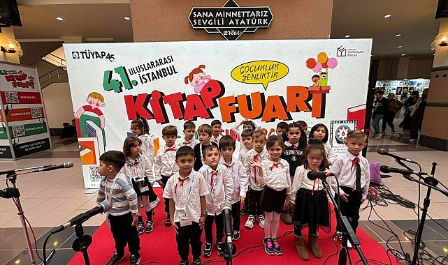 Yuvamız Bayrampaşa Çocuk Eğitim Merkezi korosu, İstanbul Kitap Fuarı’na renk kattı