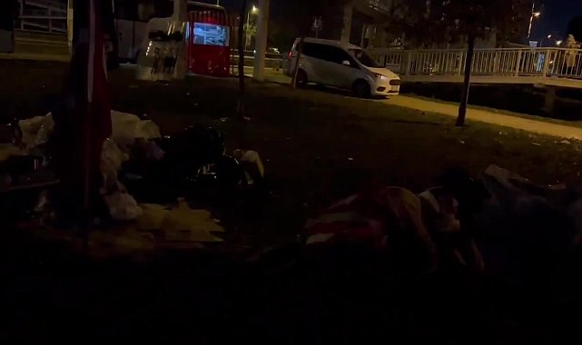 Ankara yürüyüşüne devam etmek isteyen Polonez işçilerine yine polis barikatı
