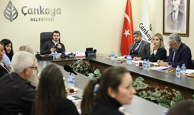 Çankaya Belediye Başkanı Güner, Balgat’ta görev yapan muhtarlarla buluştu