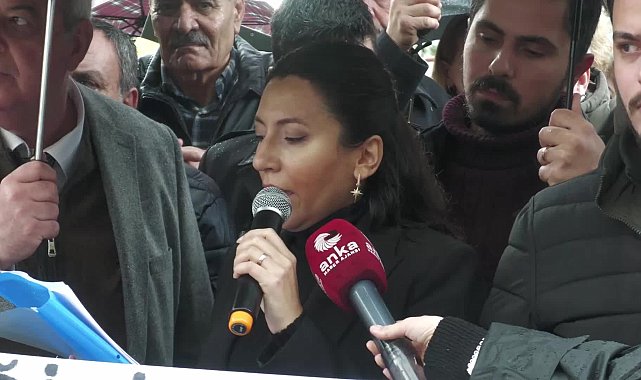 CHP, Bornova’da ''ÇEDES nöbetini'' başlattı… Özkan: Tek tipleştirme projenizi çocuklarımızın üzerinden çekin